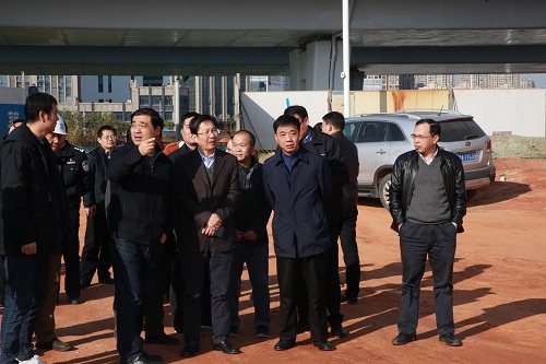 副市長(cháng)宋鈾一行調研我司昌南大道、洪都大道快速路改造項目